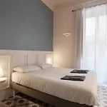 Room222 - Stylish Room La Spezia Old Town - 5\' Station To Cinque Terre