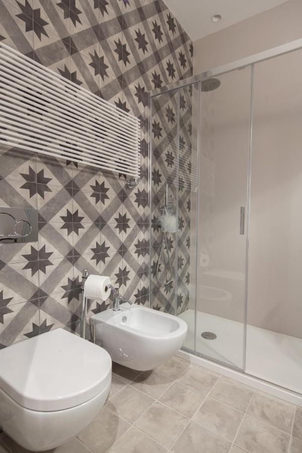 Room222 - Stylish Old Town - 5' Station To Cinque Terre Gasthuis